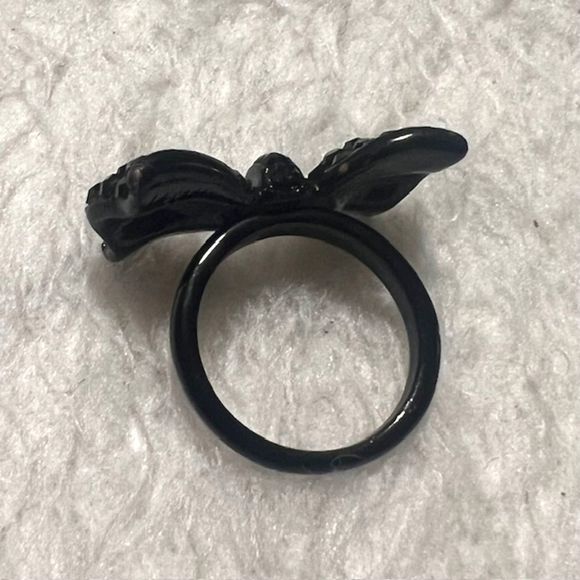 Black Ribbon Bow Rhinestone Glitter Ring - Picture 3 of 6